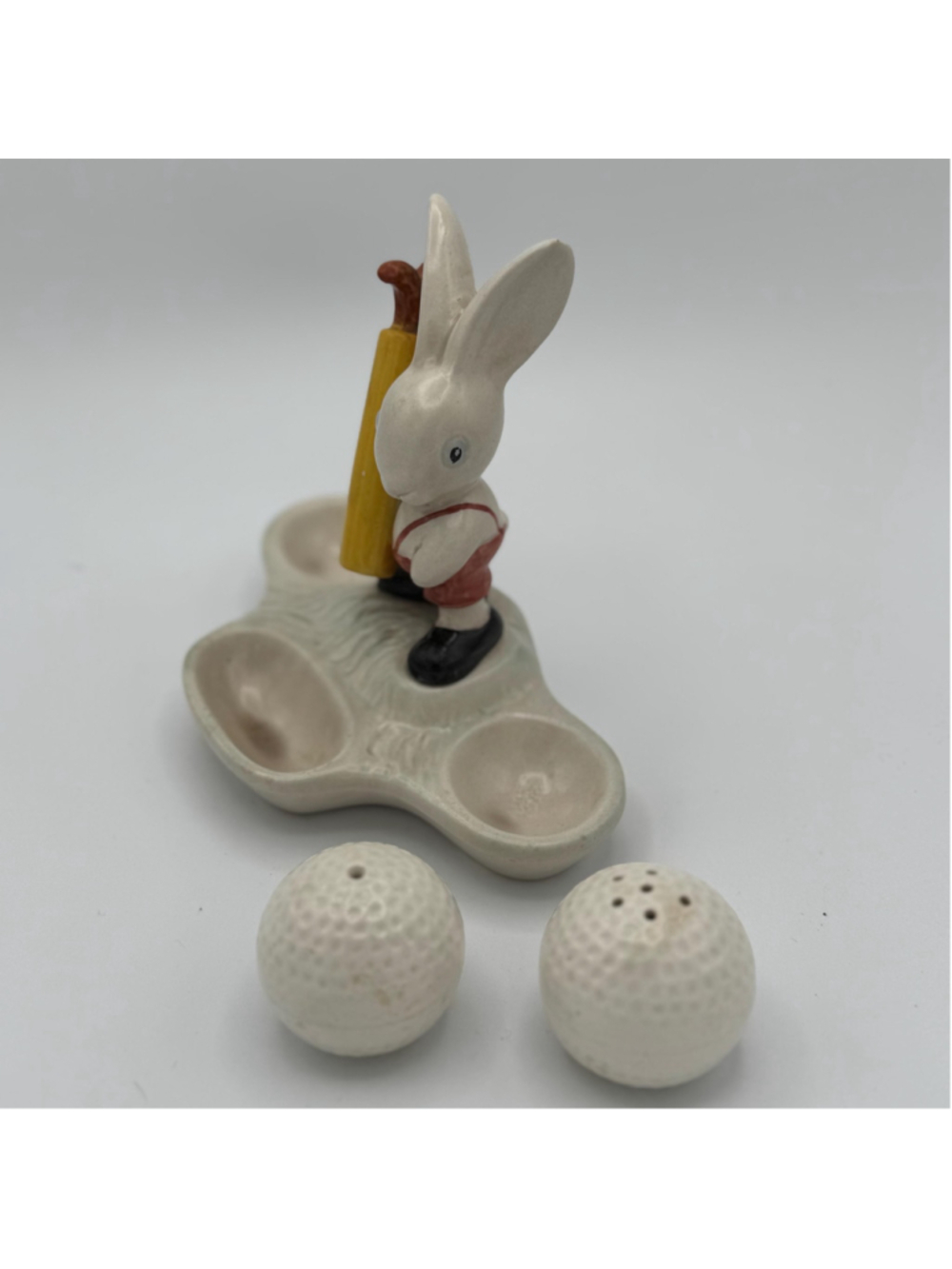 Vintage M.J. Wood Golf Rabbit Salt & Pepper Shakers Burslem England Bunny Cruet - Picture 5 of 8